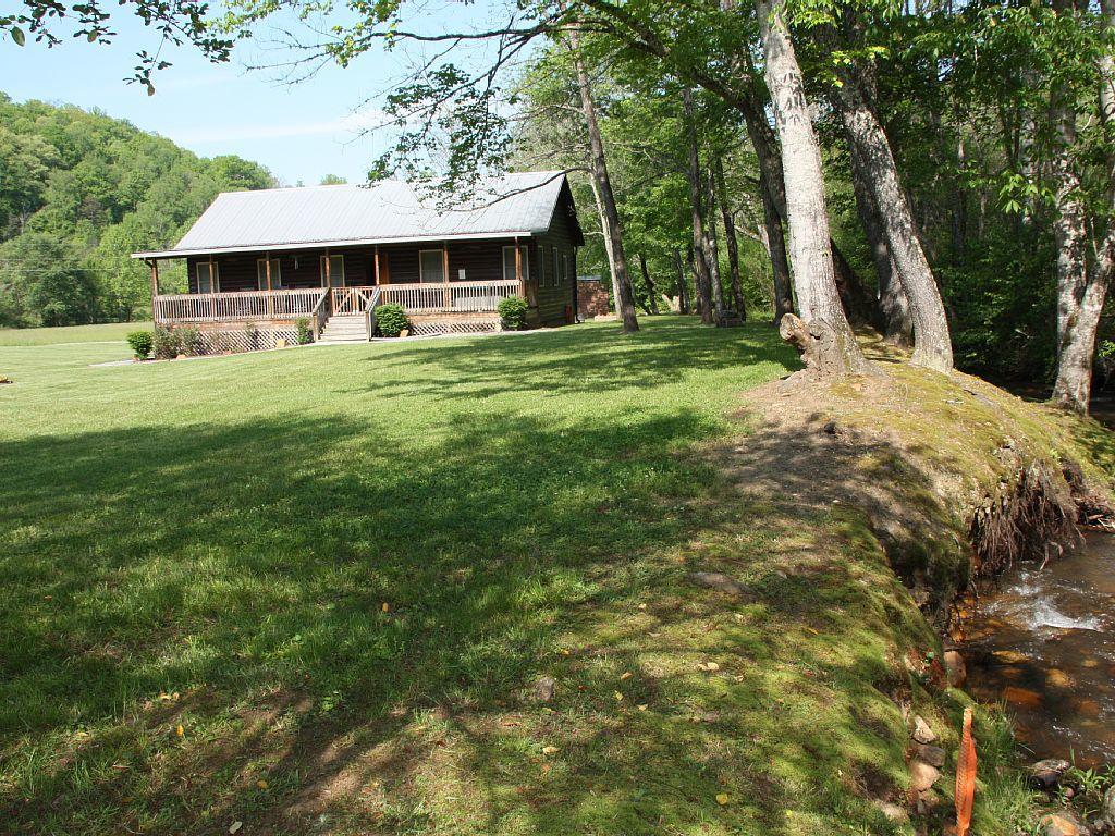 Climbing Bear Creekside Cabin Villa Whittier Dış mekan fotoğraf